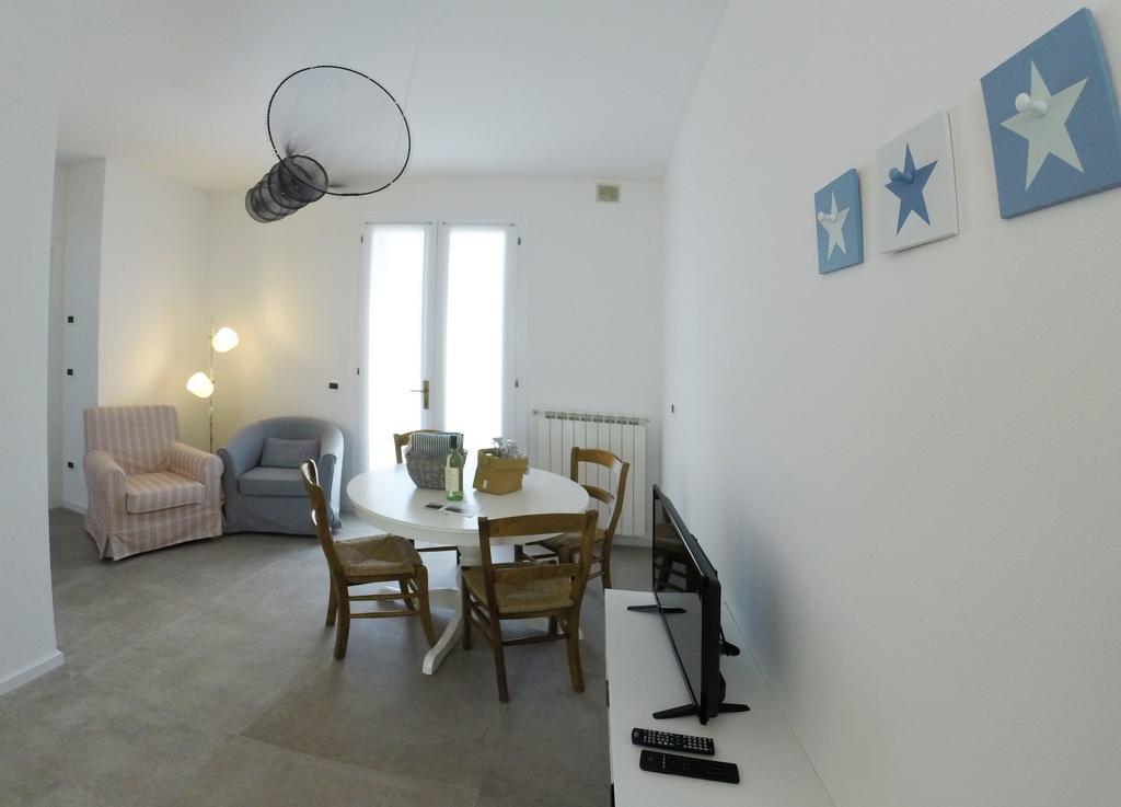 La Casa Di Gio Apartment Caorle Phòng bức ảnh